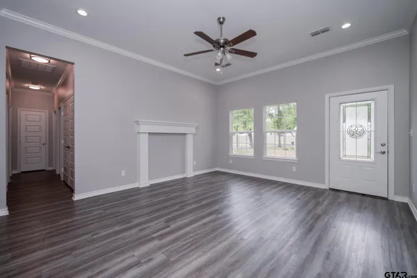 $1,850 | 411 North Fuller Avenue, Tyler, TX 75702