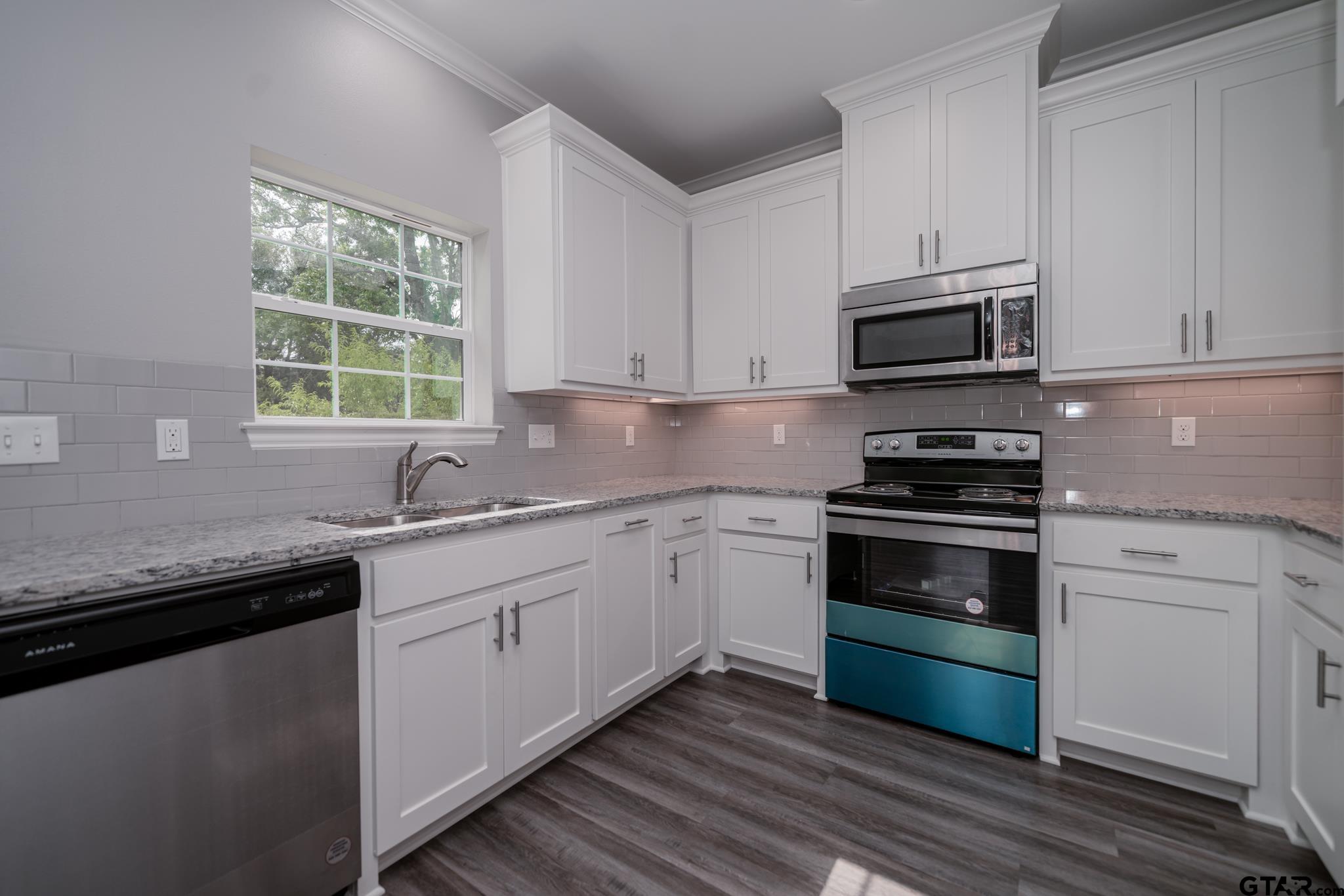 411 North Fuller Avenue Tyler, TX 75702 - Photo 20 of 25