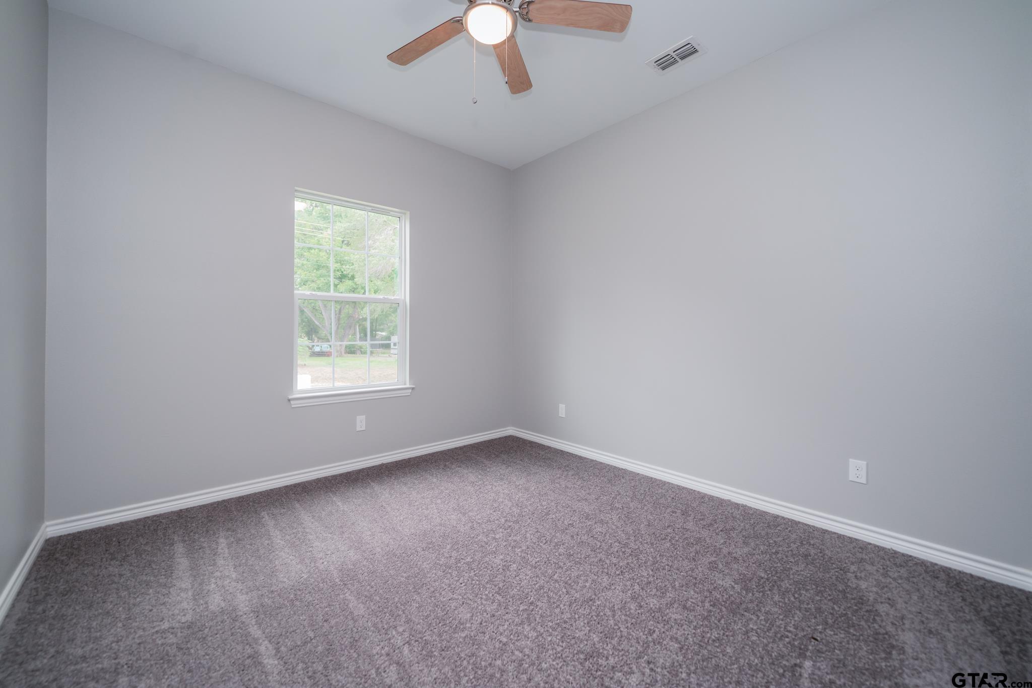411 North Fuller Avenue Tyler, TX 75702 - Photo 4 of 25