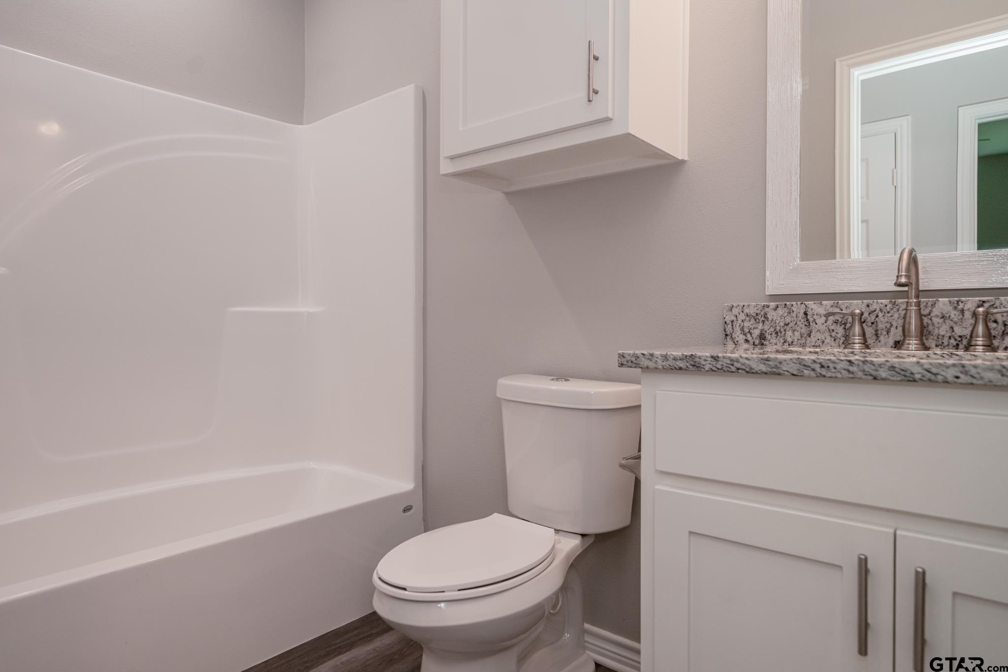 411 North Fuller Avenue Tyler, TX 75702 - Photo 6 of 25