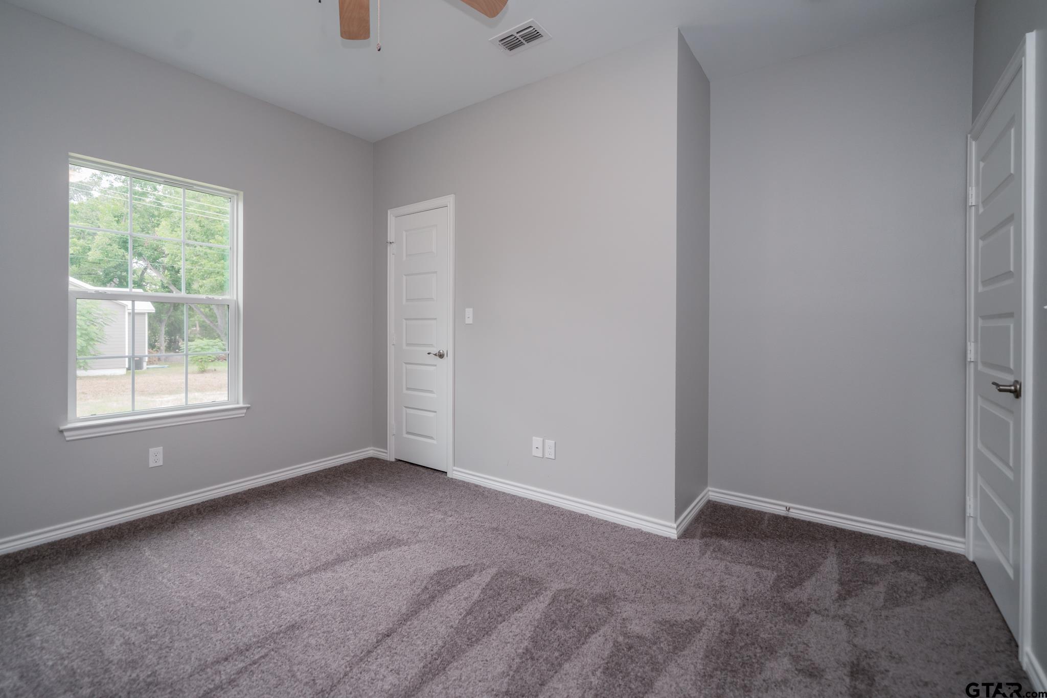 411 North Fuller Avenue Tyler, TX 75702 - Photo 9 of 25