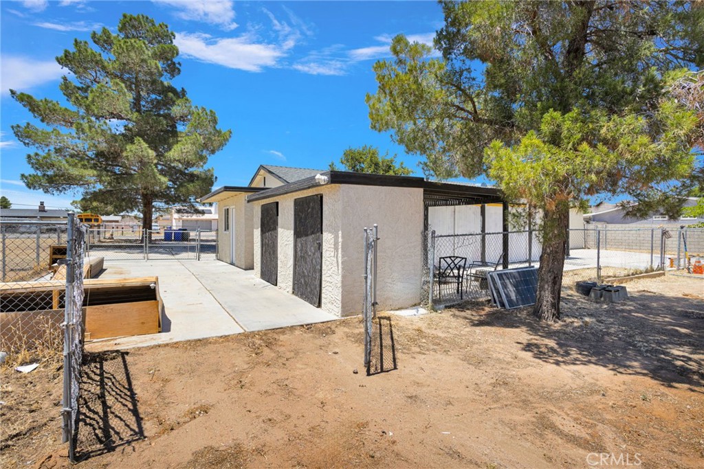 15471 Washoan Road Apple Valley, CA 92307 - Photo 32 of 38 a view of outdoor space yard and patio