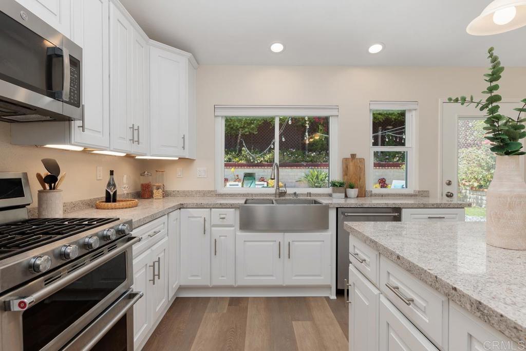 542 Gardendale Road Encinitas, CA 92024 - Photo 16 of 31