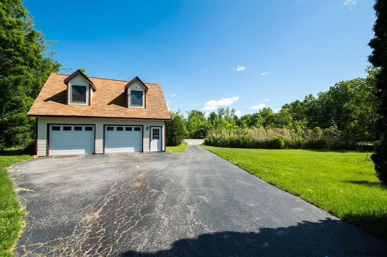 17 Old State Road Malta, NY 12118 - Photo 10 of 35 Photo 10