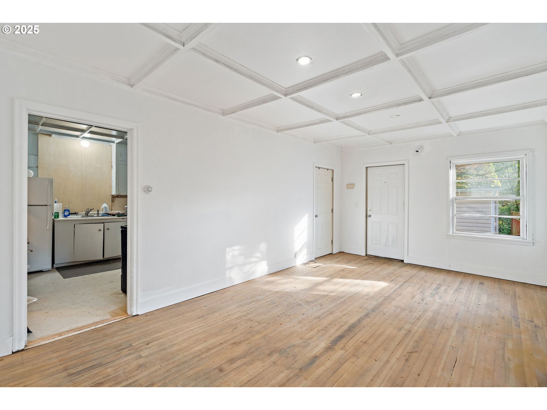 1375 Southwest Taylors Ferry Road Portland, OR 97219 - Photo 11 of 19 Gallery Image 11