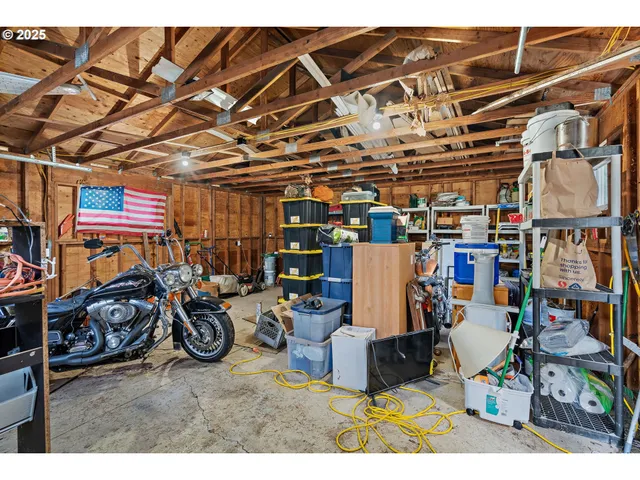 $320,000 | 1375 Southwest Taylors Ferry Road, Portland, OR 97219