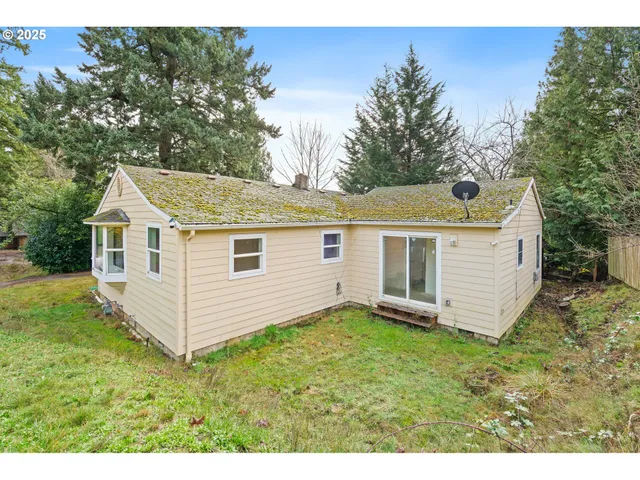 $320,000 | 1375 Southwest Taylors Ferry Road, Portland, OR 97219