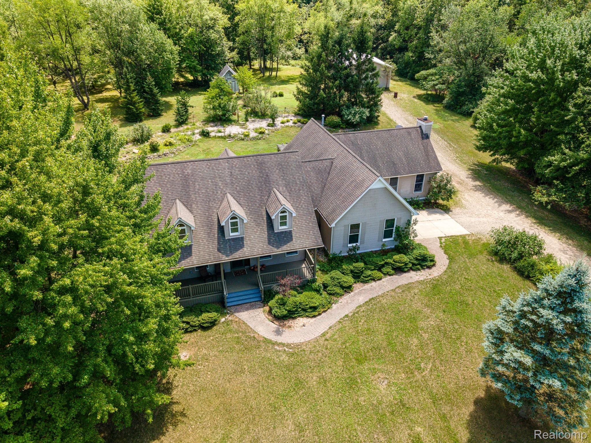 17529 Bowdish Road Gregory, MI 48137 - Photo 60 of 62 17529 Bowdish Aerials (8 of 20).jpg