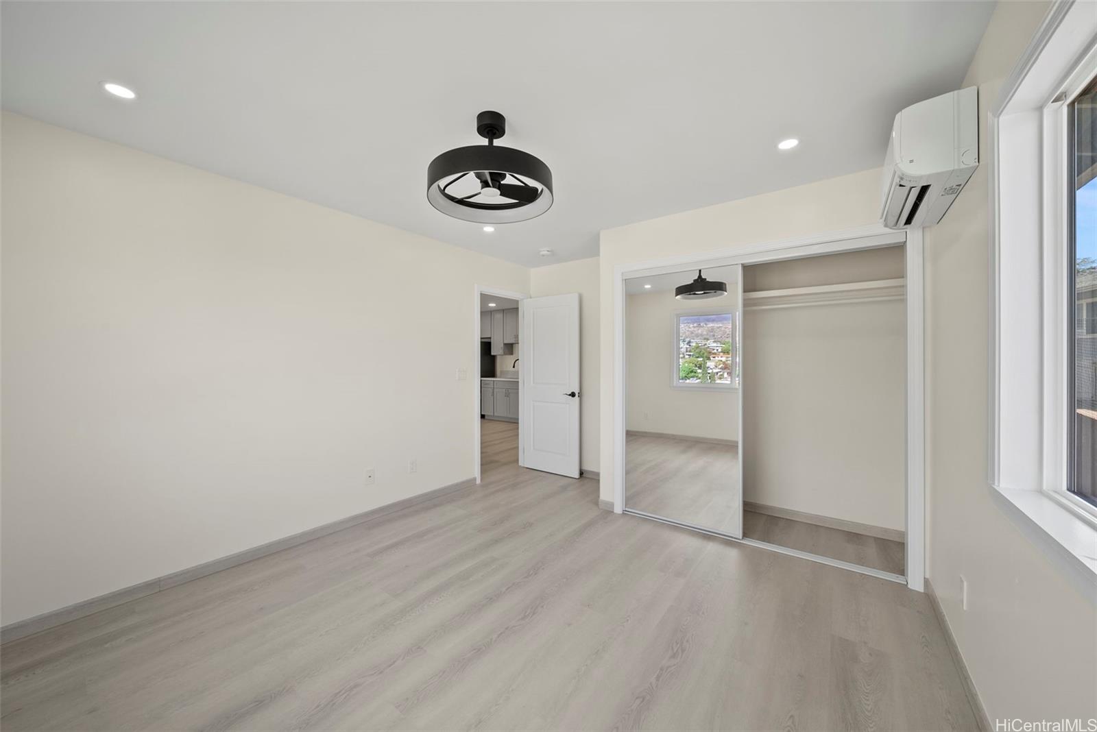 92-792 A Ahikoe Street Kapolei, HI 96707 - Photo 13 of 25 a view of an empty room with a window