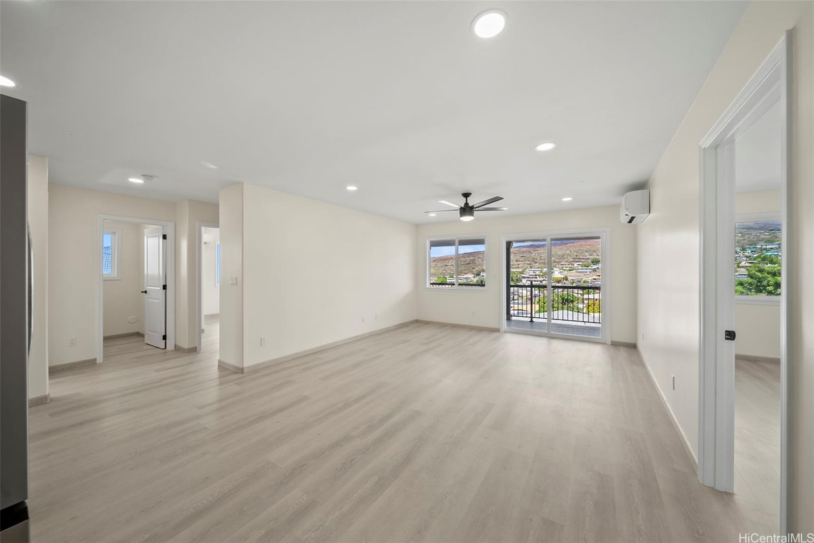 92-792 A Ahikoe Street Kapolei, HI 96707 - Photo 22 of 25 a view of an empty room with a window