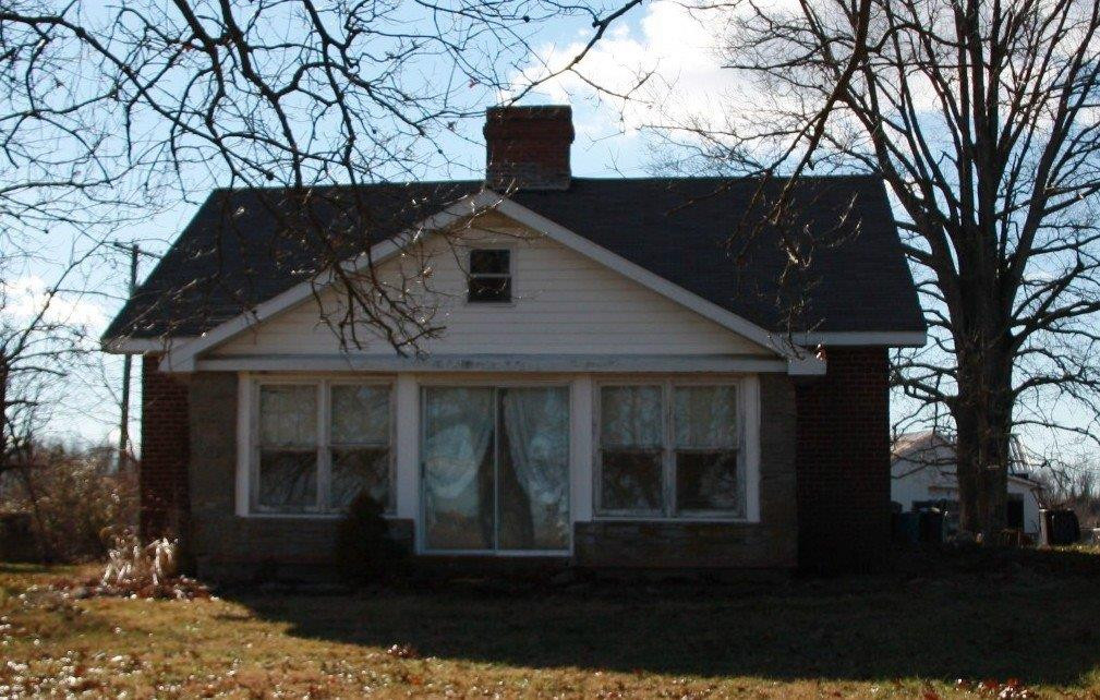 211 Glenn Road Paris, KY 40361 - Photo 1 of 17 Photo 1