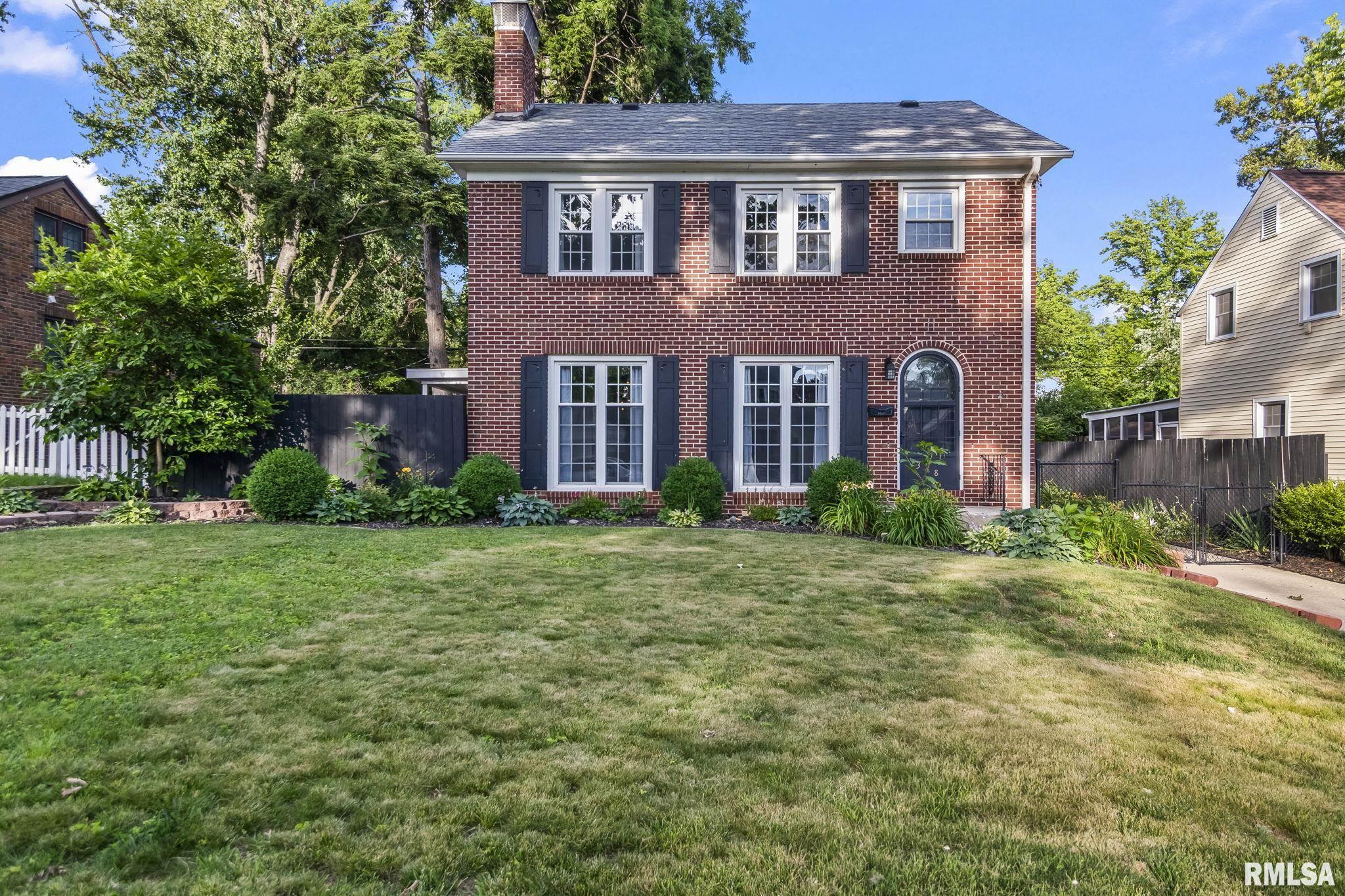 328 South Westlawn Avenue Decatur, IL 62522 - Photo 2 of 44