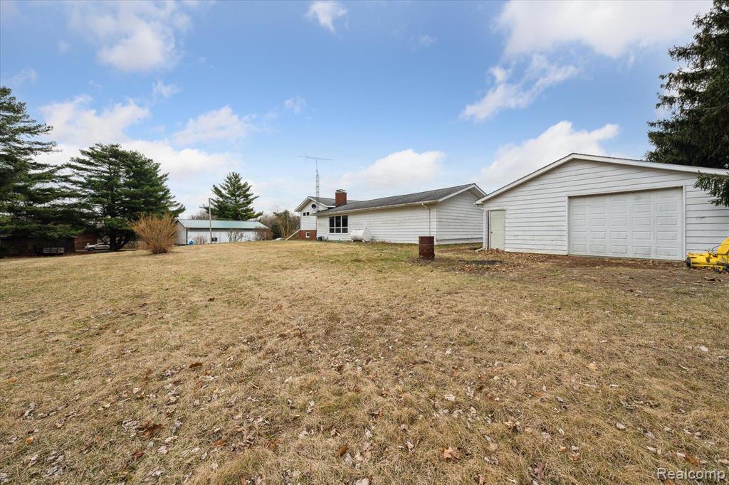 2075 East Bennington Road Durand, MI 48429 - Photo 41 of 48