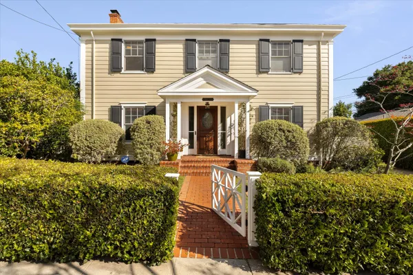 $2,815,000 | 22 East Islay Street, Santa Barbara, CA 93101