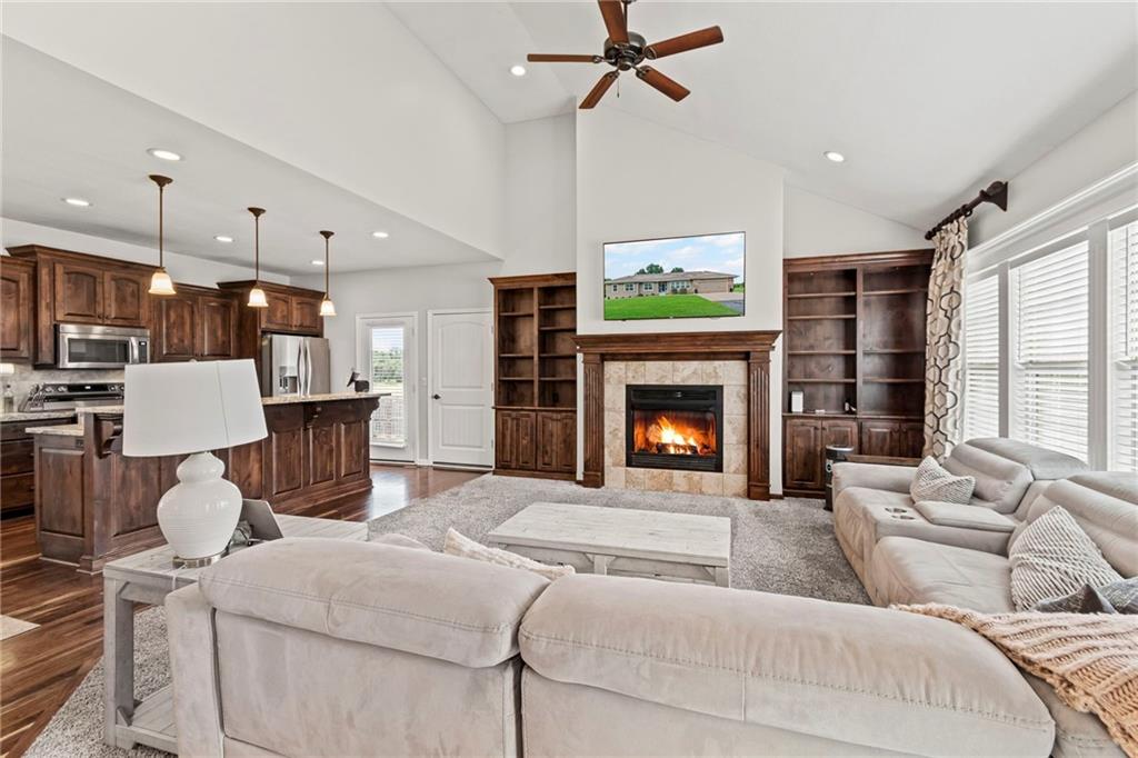 7608 South Arnett Road Grain Valley, MO 64029 - Photo 2 of 43