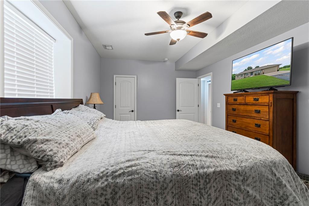 7608 South Arnett Road Grain Valley, MO 64029 - Photo 24 of 43