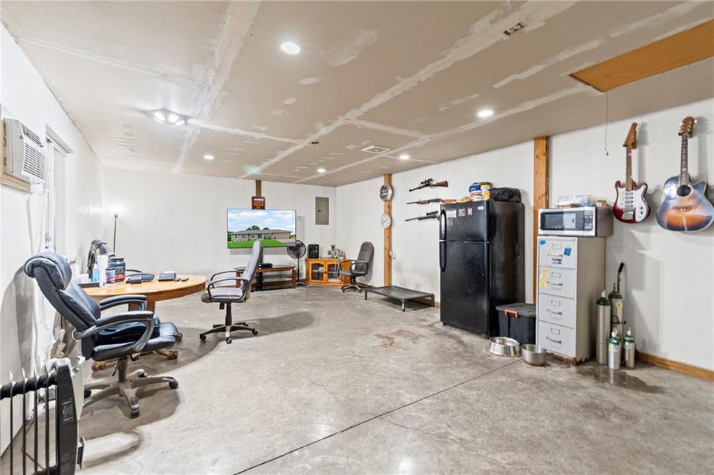 7608 South Arnett Road Grain Valley, MO 64029 - Photo 33 of 43