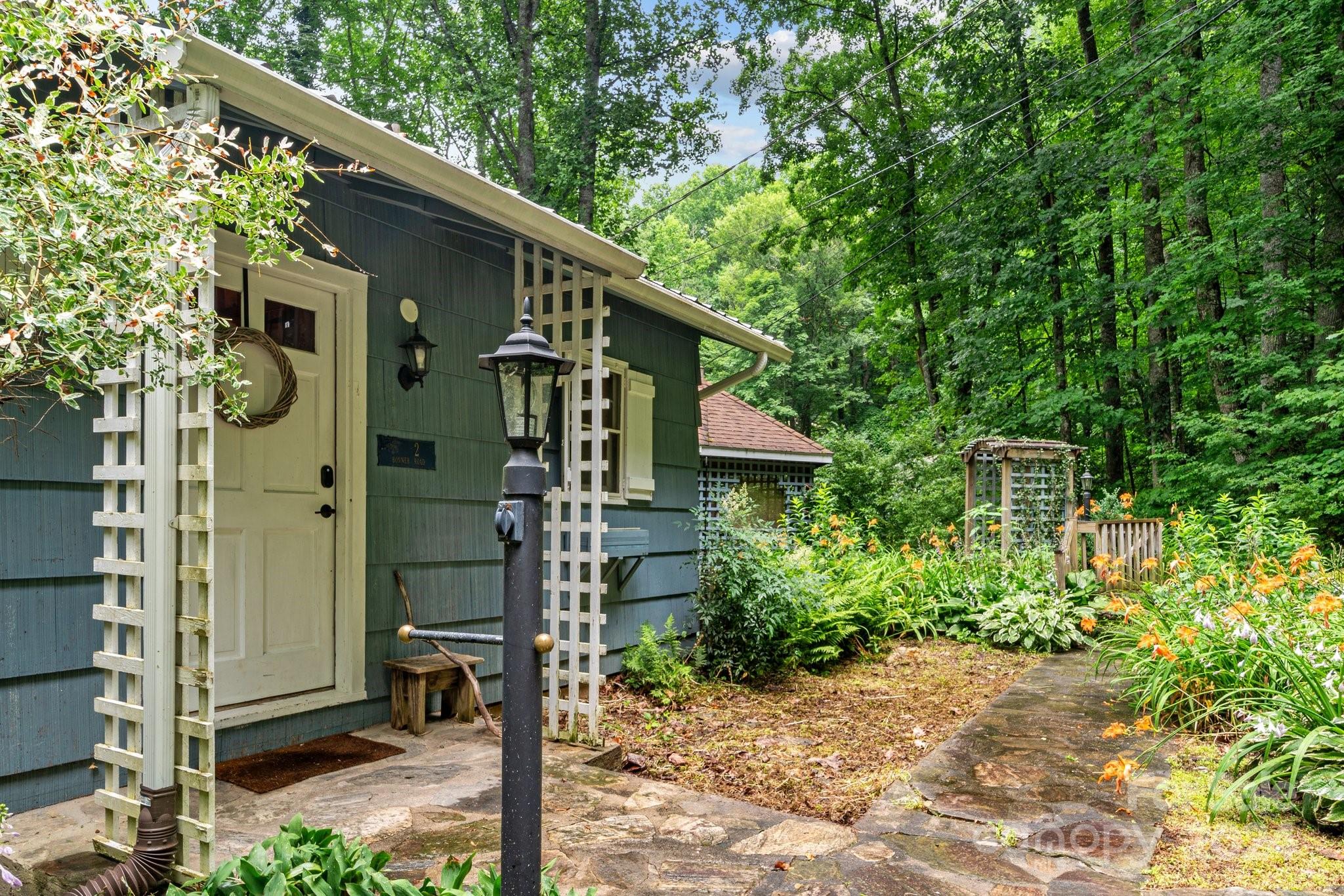 2 Bonner Road Sylva, NC 28779 - Photo 9 of 34 Gallery Image 9