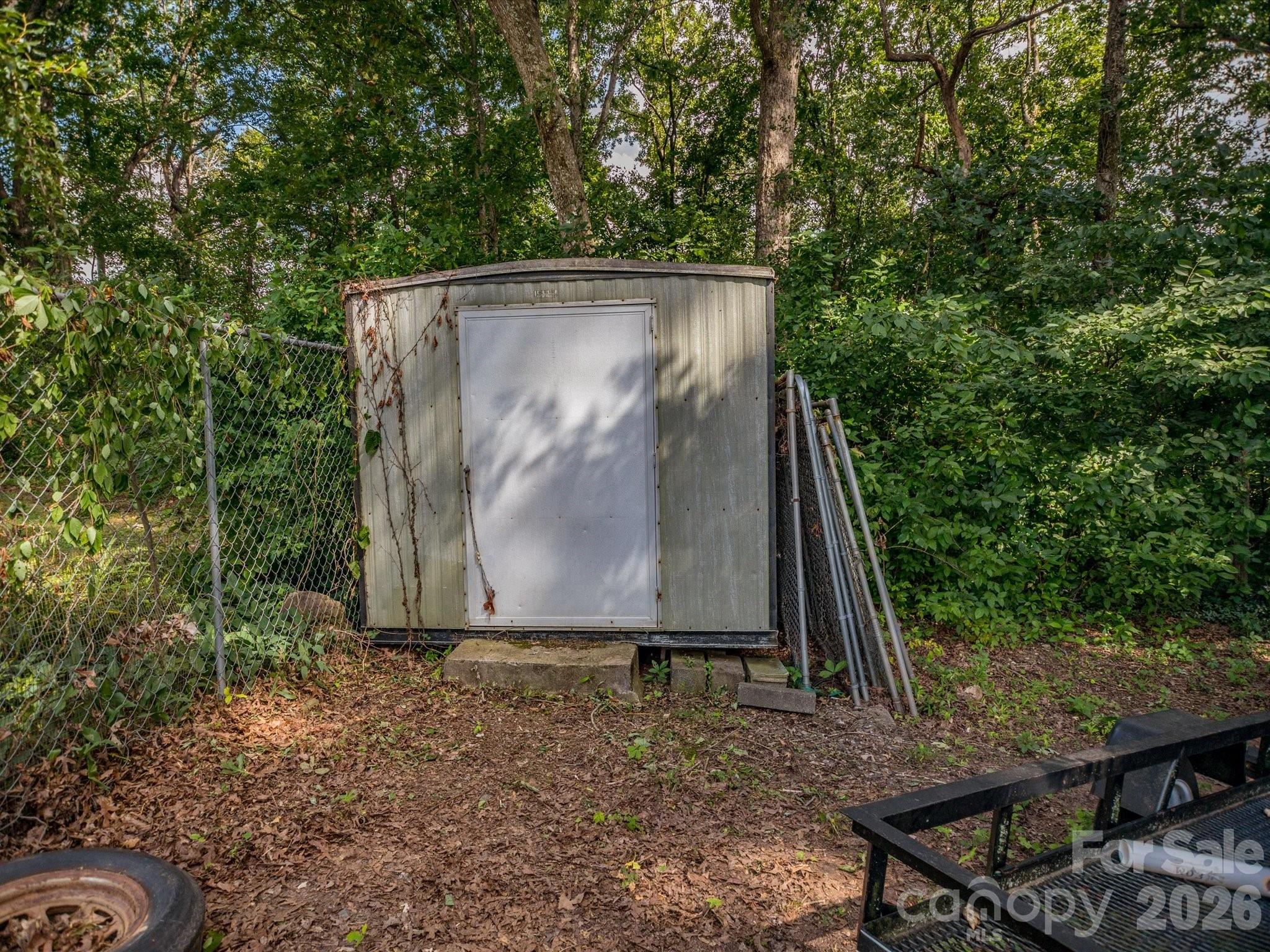 2111 Emmanuel Church Road Conover, NC 28613 - Photo 37 of 40