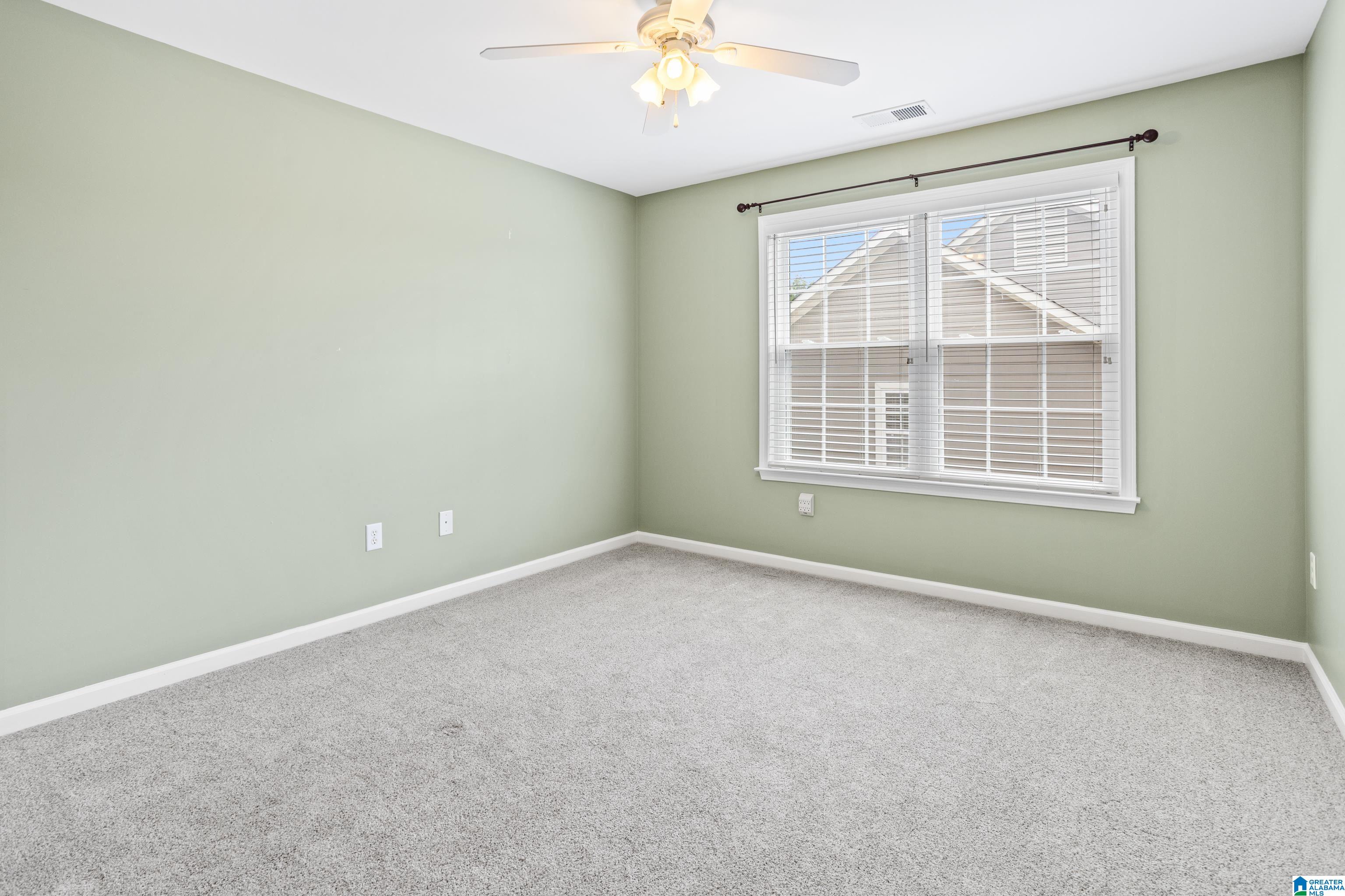 218 Nottingham Drive Calera, AL 35040 - Photo 29 of 53