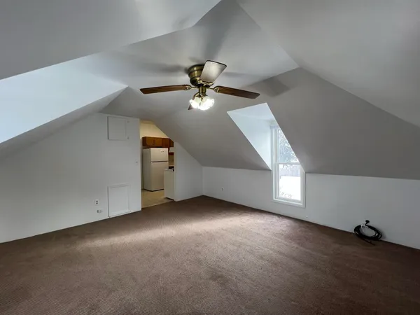 $1,250 | 321 1/2 5th Avenue East, Ashland, WI 54806