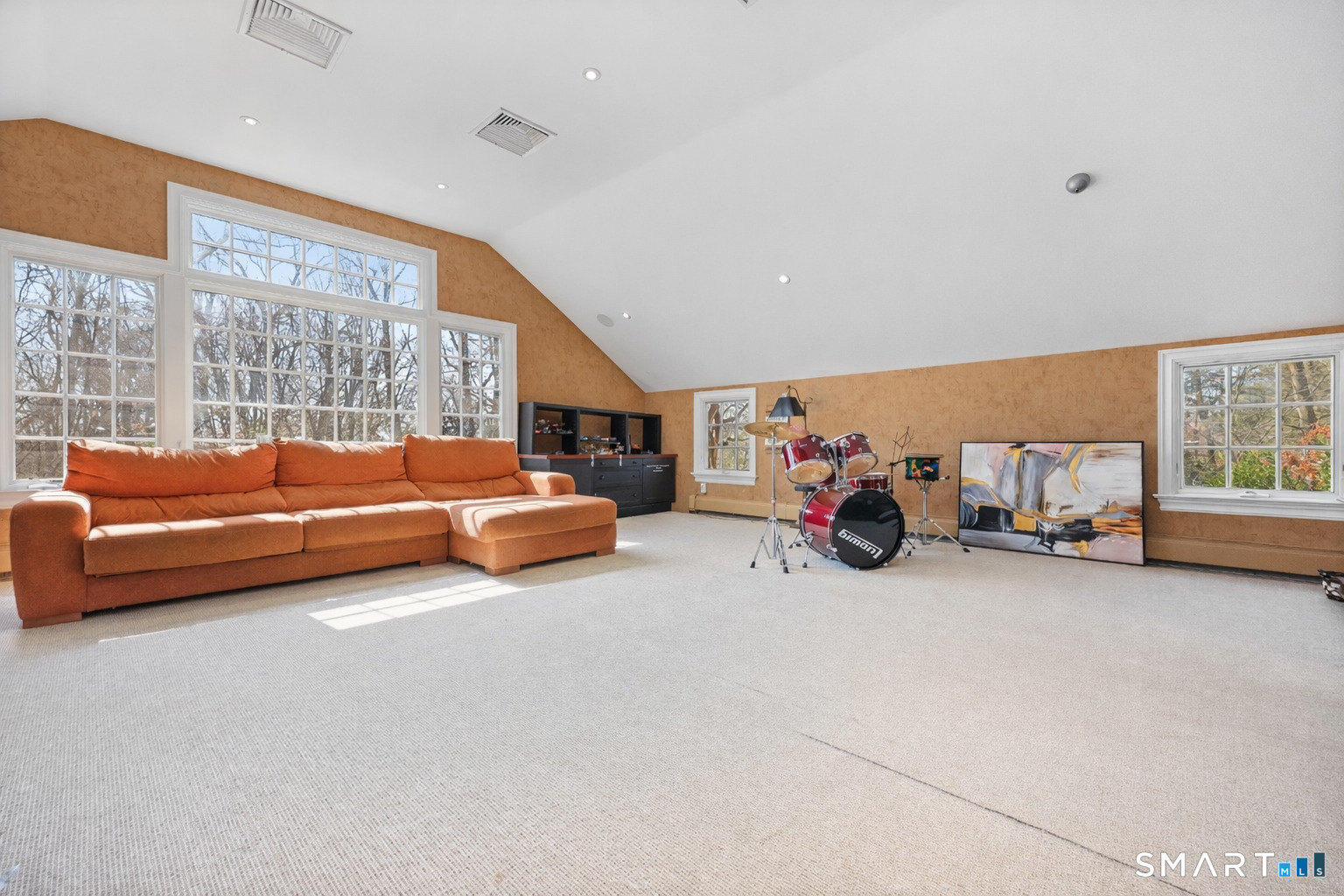 140 Signal Hill Road Wilton, CT 06897 - Photo 13 of 39