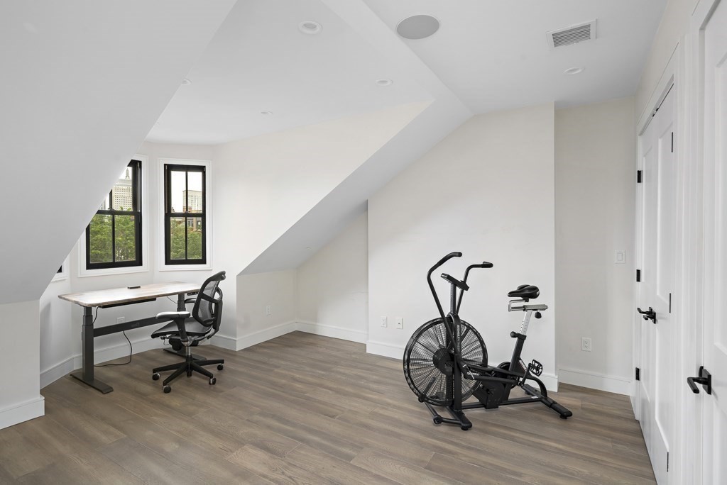 320 Shawmut Avenue, Unit 4 Boston, MA 02118 - Photo 10 of 23
