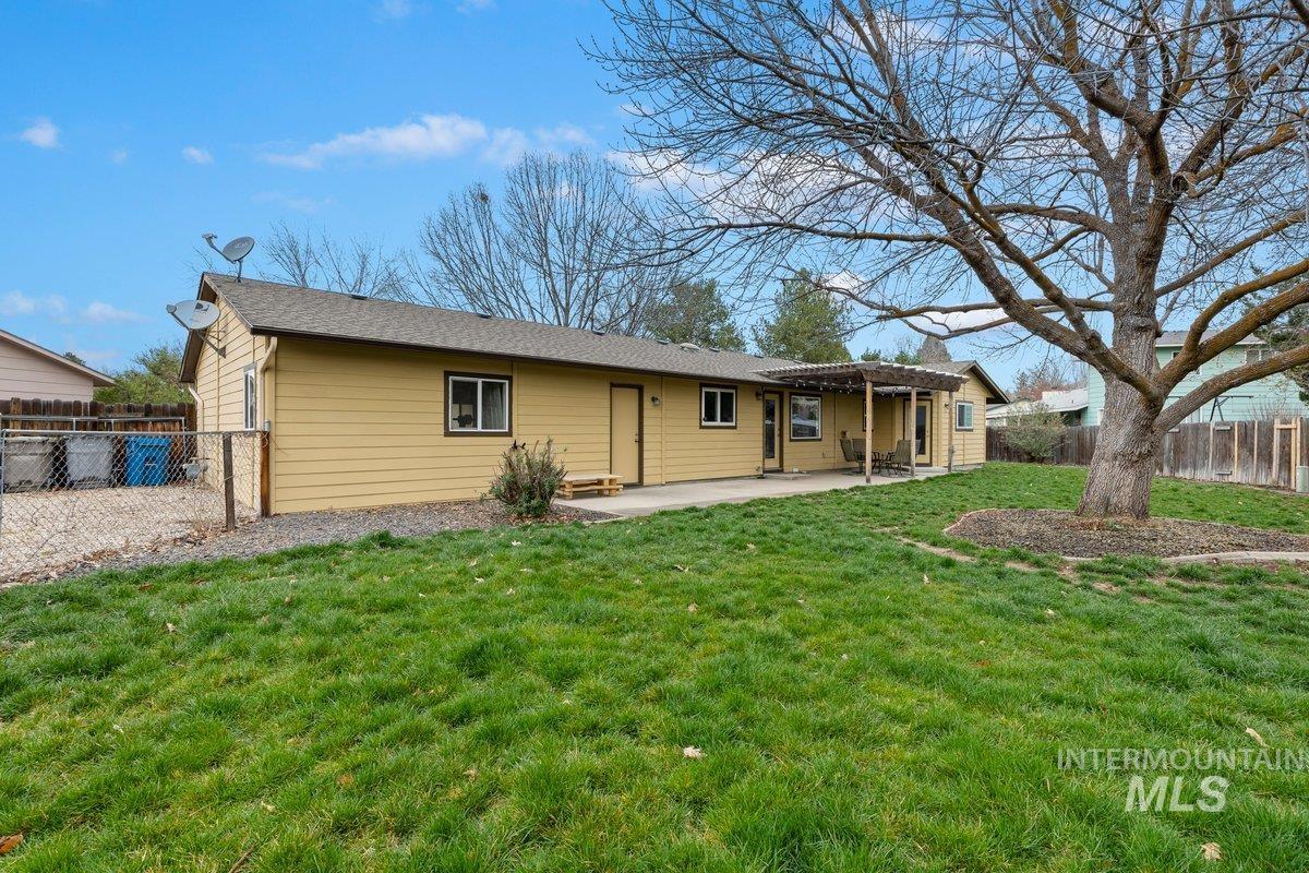 1063 East Victory Road Boise, ID 83706 - Photo 8 of 9