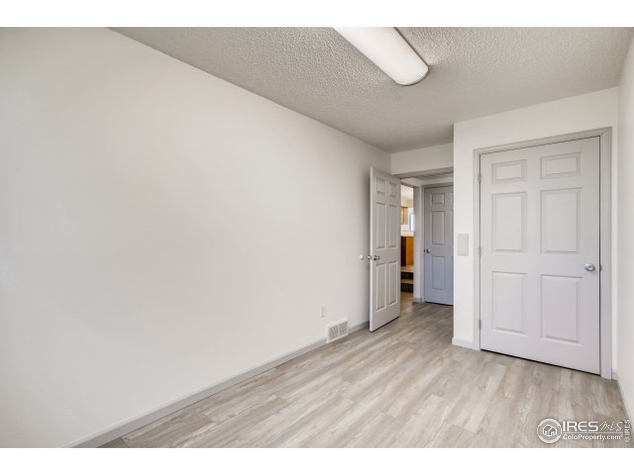13165 East County Line Road Longmont, CO 80504 - Photo 26 of 39 Office on main level.