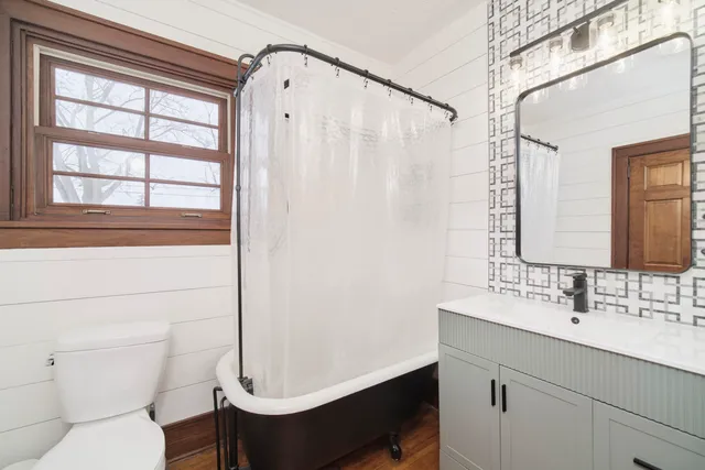 $199,900 | 815 East Filer Street, Ludington, MI 49431