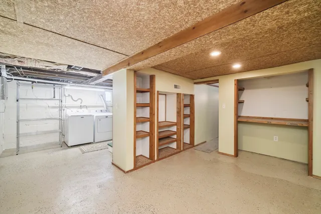 $199,900 | 815 East Filer Street, Ludington, MI 49431