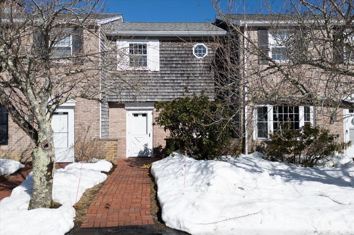 8 Captain Cook Lane, Unit 8 Centerville, MA 02632 - Photo 2 of 35 01-DJI_0569