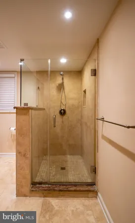 $2,200 | 226 North Patrick Street, Unit 1, Alexandria, VA 22314