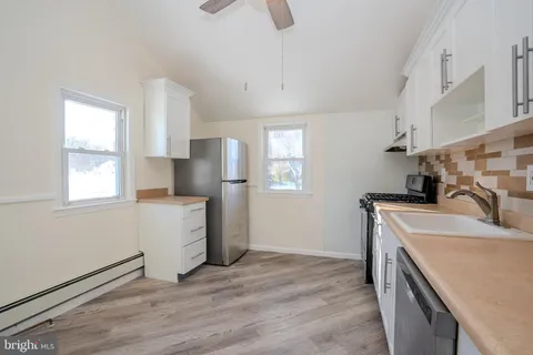 $2,350 | 3774 Highway 27, Unit 1B, Princeton, NJ 08540