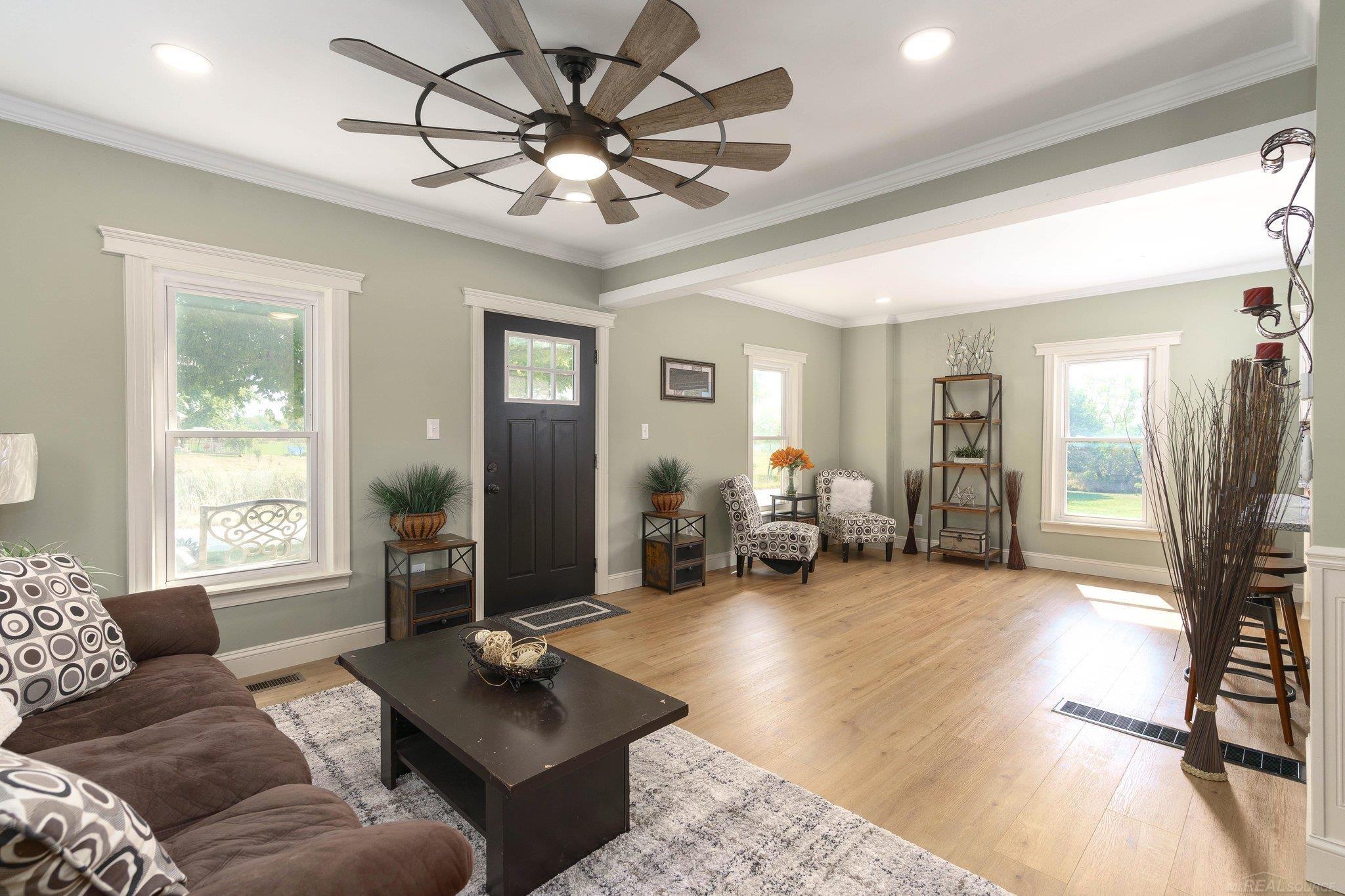 1617 Sperry Road Allenton, MI 48002 - Photo 9 of 39 50155301-74180bae-cc0b-4d3f-bd73-cbbcc125cffc.JPG