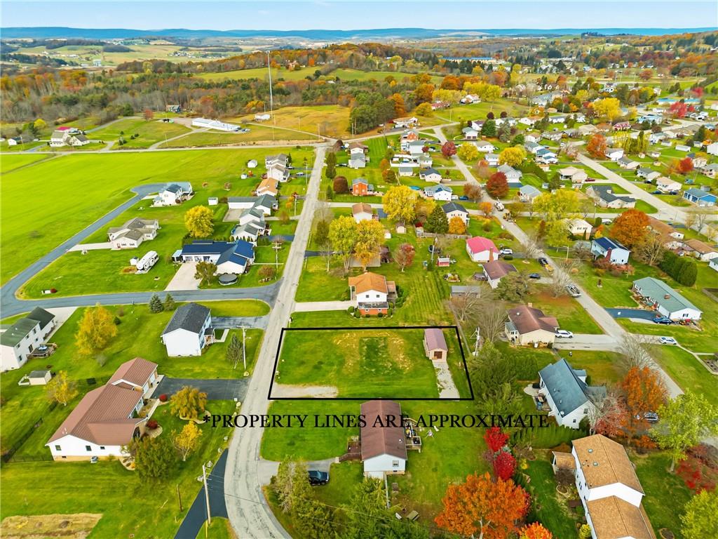 1607 Crestview Drive Somerset, PA 15501 - Photo 13 of 15 view of an ocean