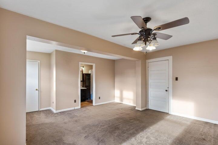 214 East Rhea Avenue Spring City, TN 37381 - Photo 16 of 32 16