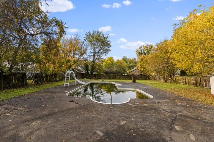 214 East Rhea Avenue Spring City, TN 37381 - Photo 4 of 32 4