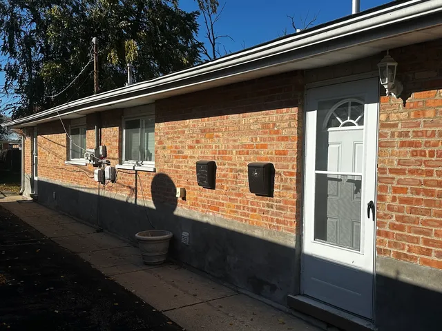 $199,000 | 804 Mackinaw Avenue, Calumet City, IL 60409