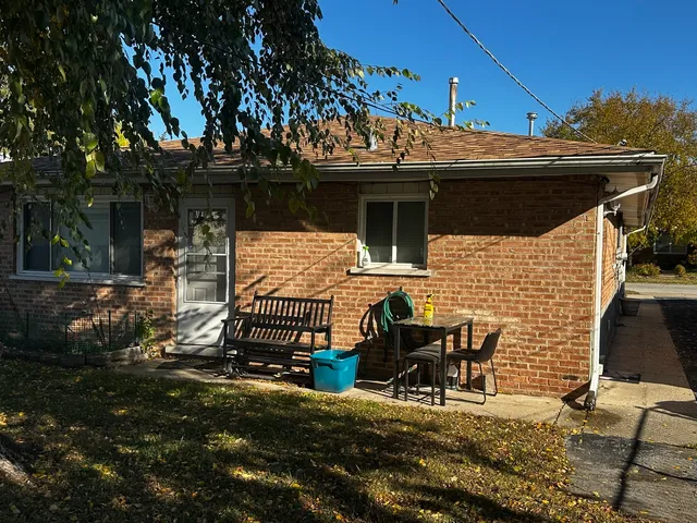 $199,000 | 804 Mackinaw Avenue, Calumet City, IL 60409