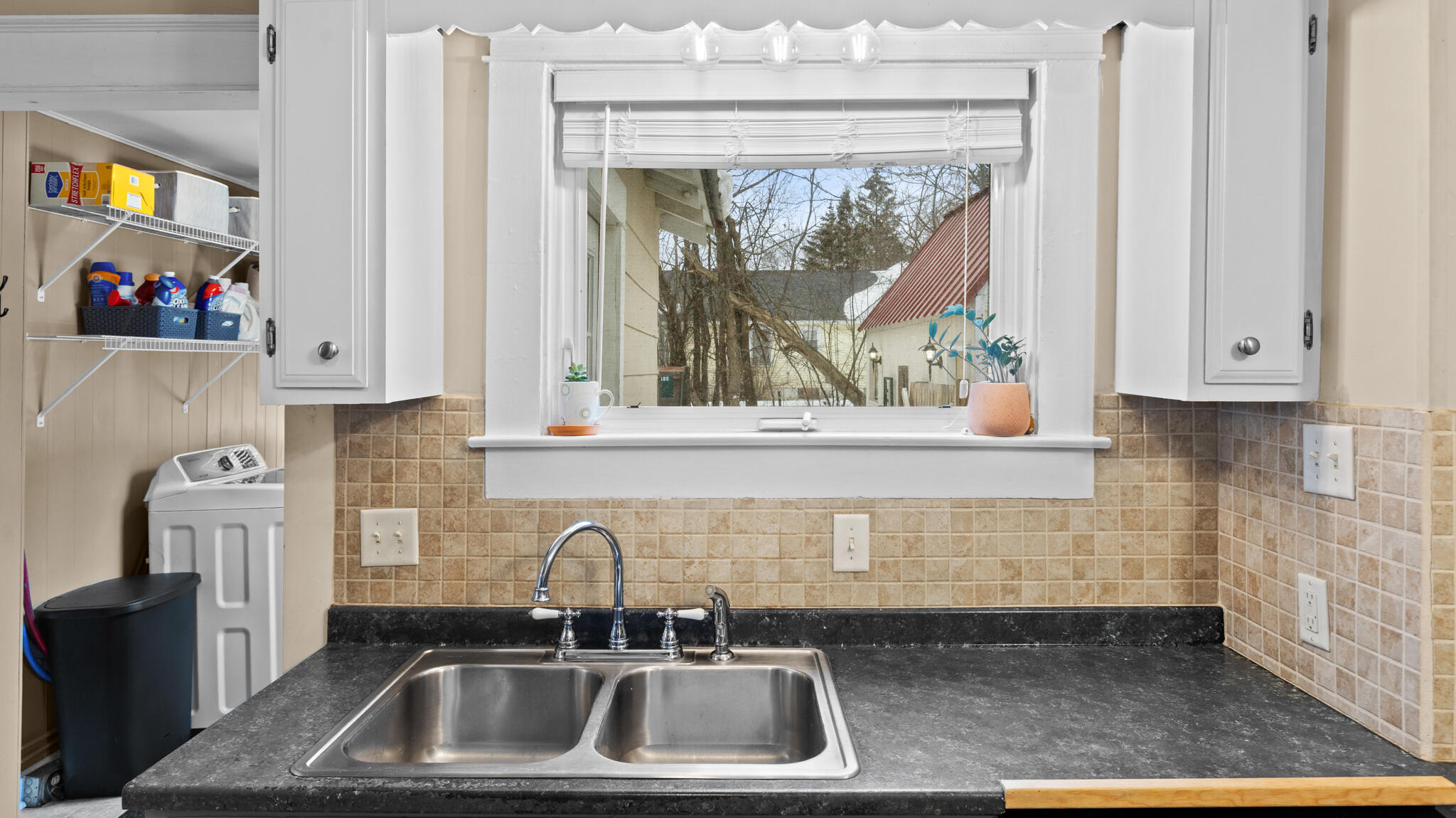 57 Allen Street Bangor, ME 04401 - Photo 8 of 53 _MG_4504