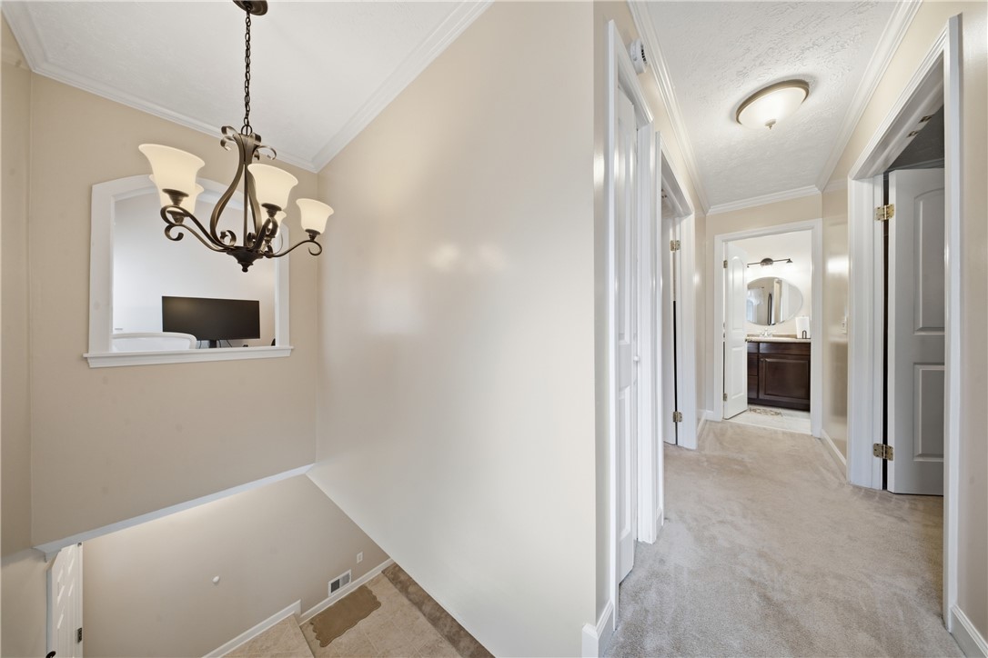 560 Eastbrooke Lane Rochester, NY 14618 - Photo 31 of 43 Gallery Image 31