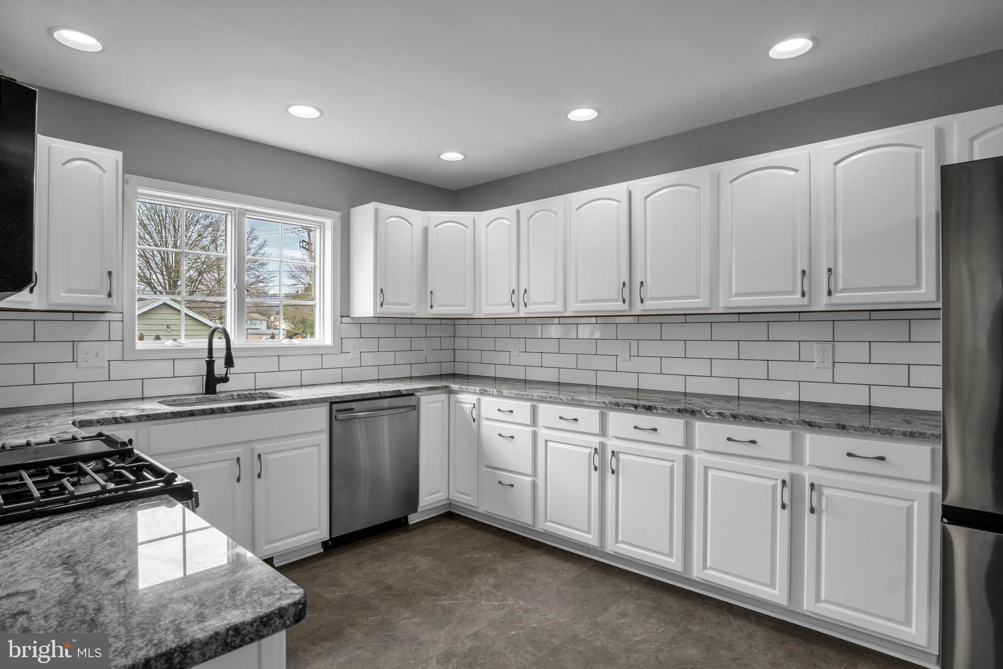 360 North Main Street Spring Grove, PA 17362 - Photo 8 of 67 Gallery Image 8