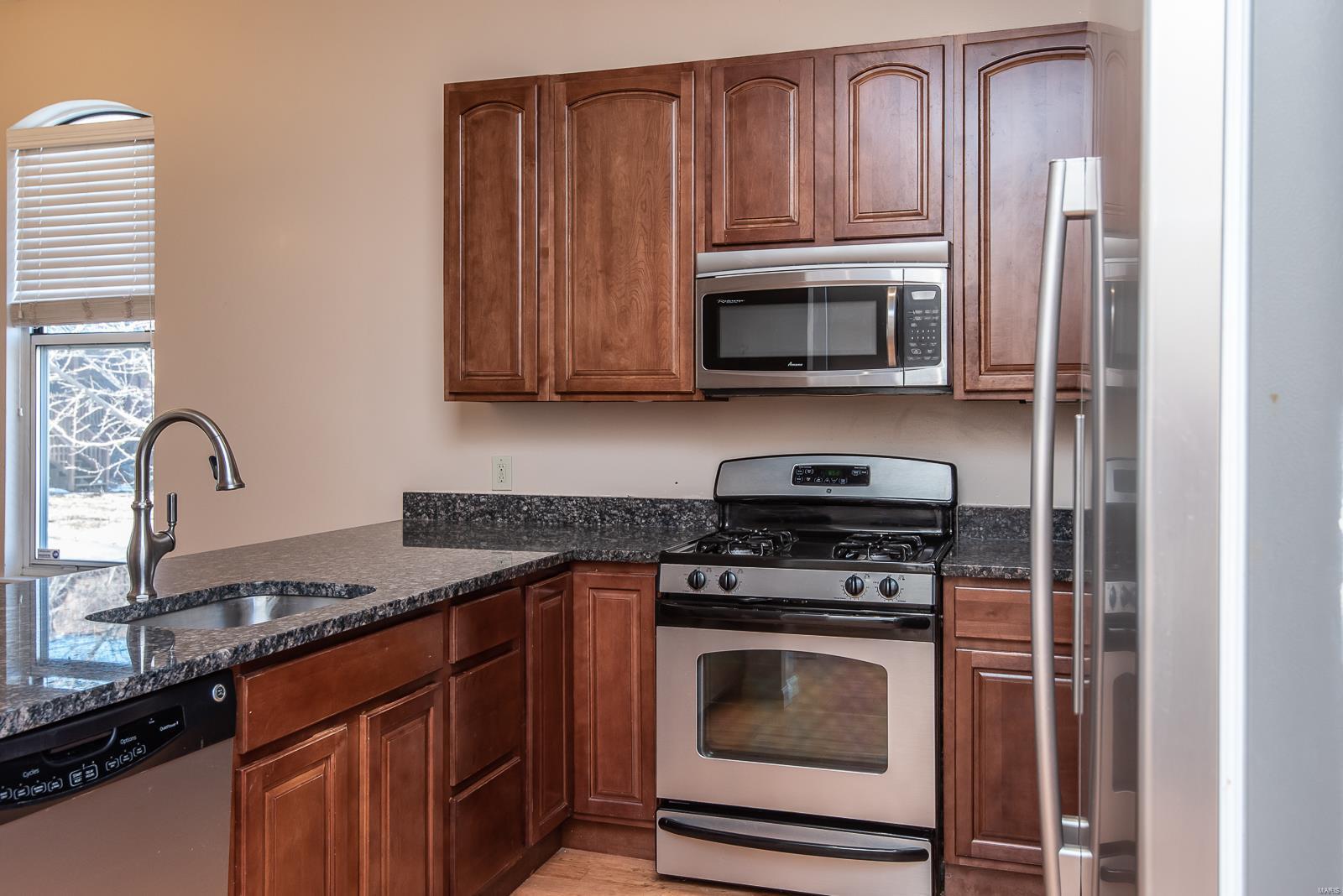 2315 Rutger Street, Unit F St. Louis, MO 63104 - Photo 13 of 32