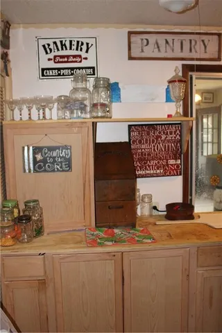 $95,000 | 302 North Military Avenue, Mulberry, KS 66756