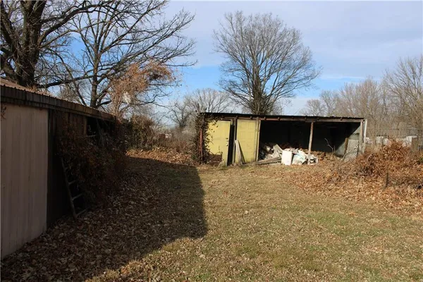 $95,000 | 302 North Military Avenue, Mulberry, KS 66756