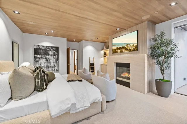 $14,625,000 | 1399 Galaxy Drive, Newport Beach, CA 92660