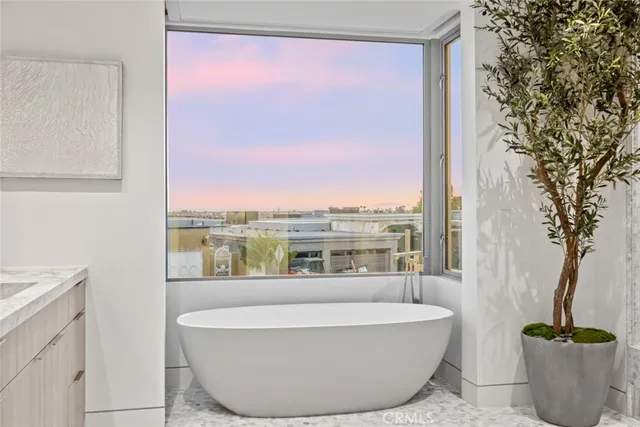 $14,625,000 | 1399 Galaxy Drive, Newport Beach, CA 92660