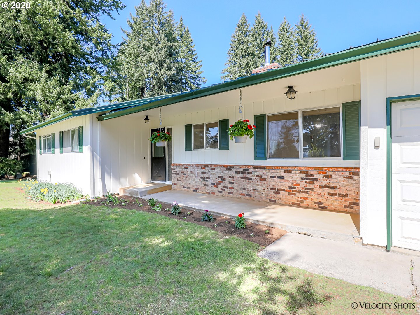 45925 Southeast Marmot Road Sandy, OR 97055 - Photo 4 of 32