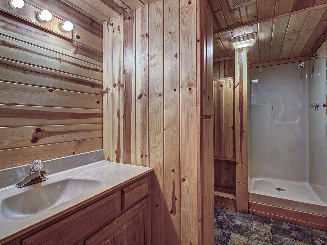 3425 North Carpenter Lake Road Eagle River, WI 54521 - Photo 11 of 19 Gallery Image 11